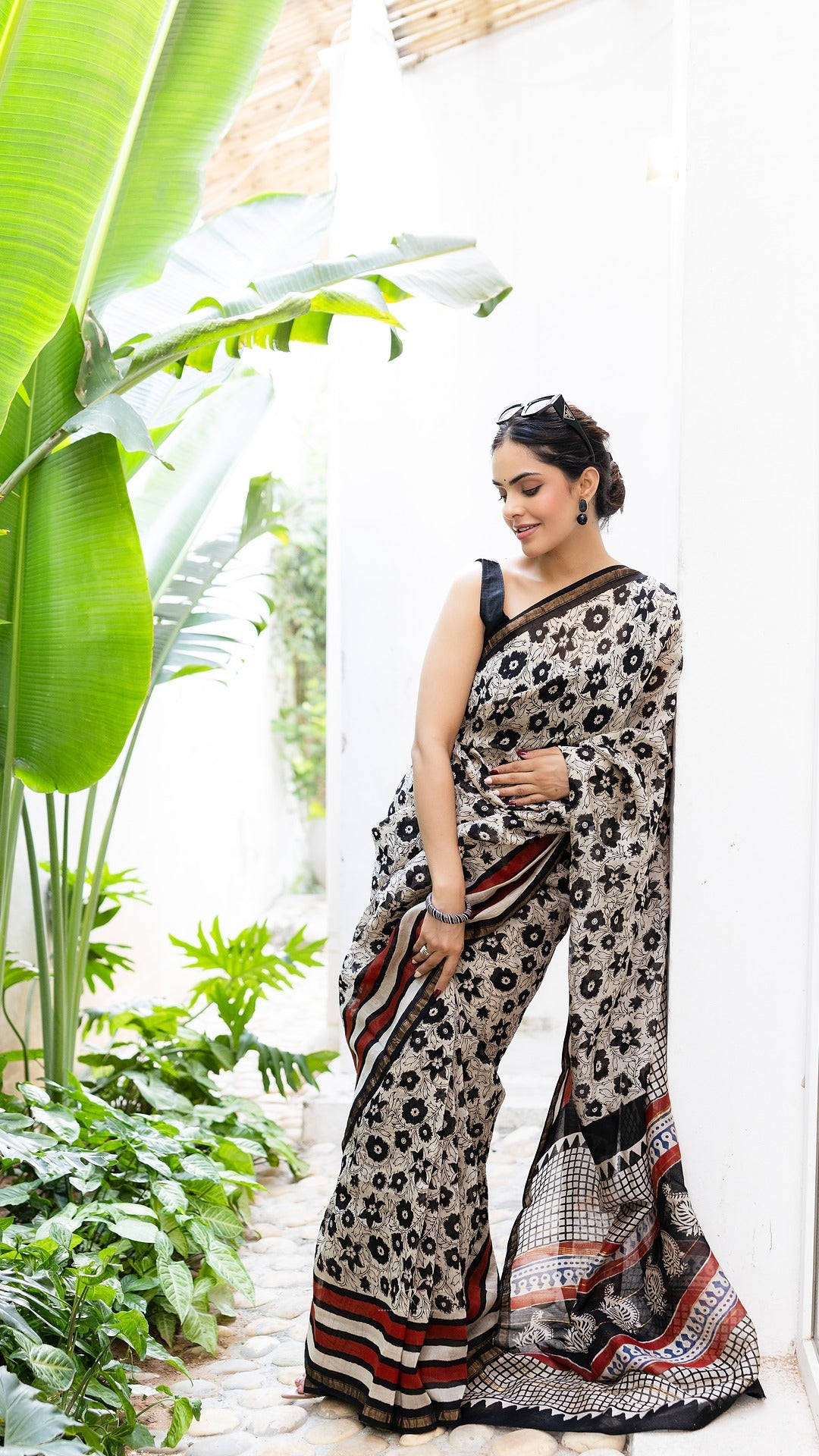 Mira Black and Maroon Floral Maheshwari Silk Hand Block Print Saree